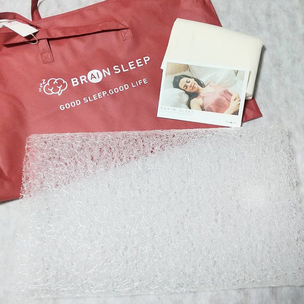 LiLi on LIPS 「「脳」と「睡眠」の研究でたどり着いた枕【BRAINSLEEPP..」(3枚目)