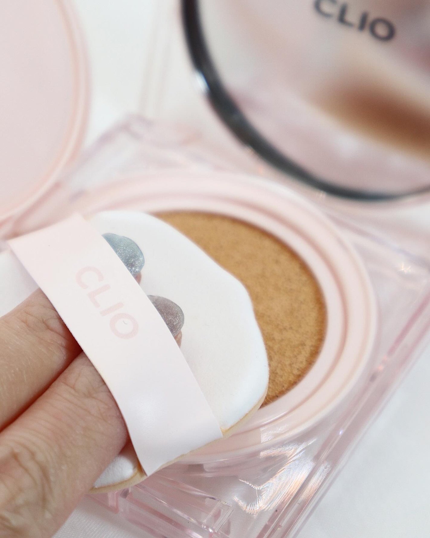 キル カバー ハイ グロウ クッション/CLIO/クッションファンデーションを使ったクチコミ(4枚目)