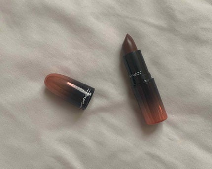 ラブ ミー リップスティック /M・A・C/口紅を使ったクチコミ(2枚目)