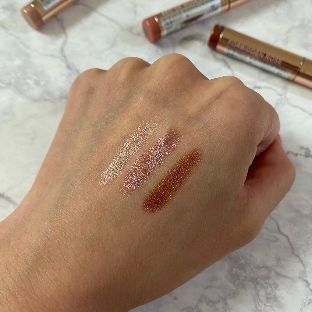 ローズグロウ リフレクションズ キャビアスティック トリオ/ローラ メルシエ/スティックアイシャドウを使ったクチコミ（2枚目）