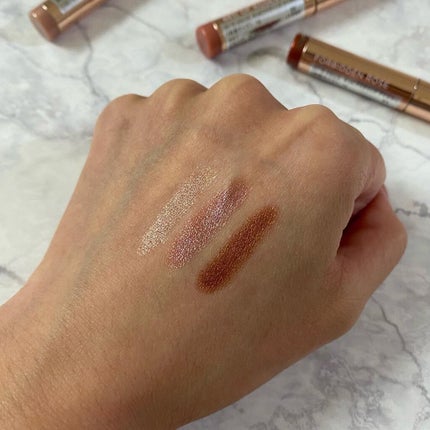 ローズグロウ リフレクションズ キャビアスティック トリオ/ローラ メルシエ/スティックアイシャドウを使ったクチコミ(2枚目)