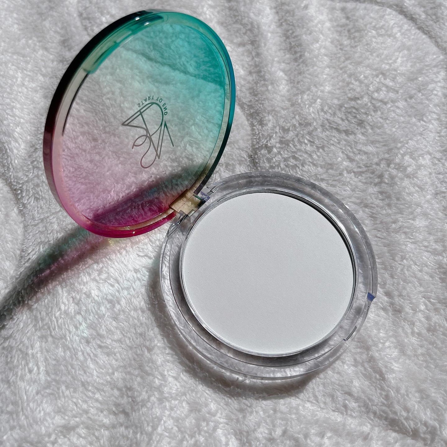 エスツーエンディー スリムクラッチフィクサーパクト/S2ND/プレストパウダーを使ったクチコミ(2枚目)