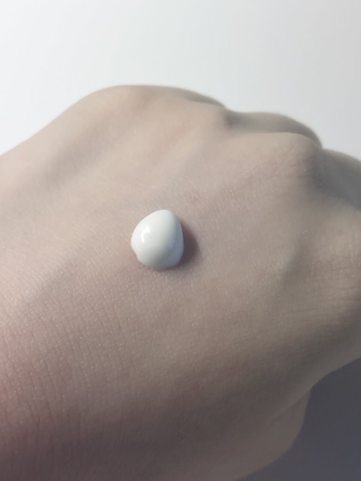 ビオレUV アクアリッチ ライトアップエッセンス/ビオレ/日焼け止めクリームを使ったクチコミ(2枚目)