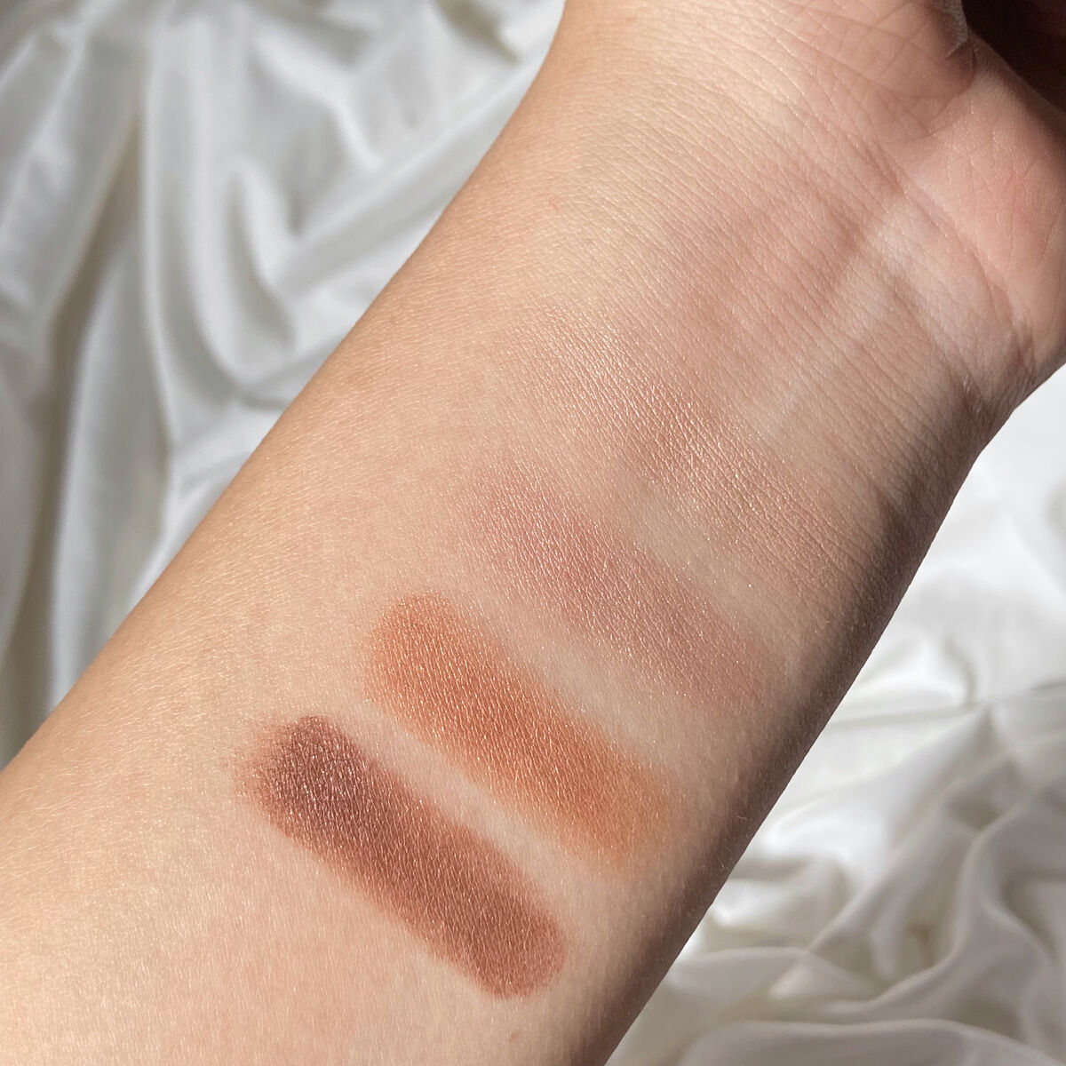 スキニーリッチシャドウ/excel/アイシャドウパレットを使ったクチコミ（3枚目）