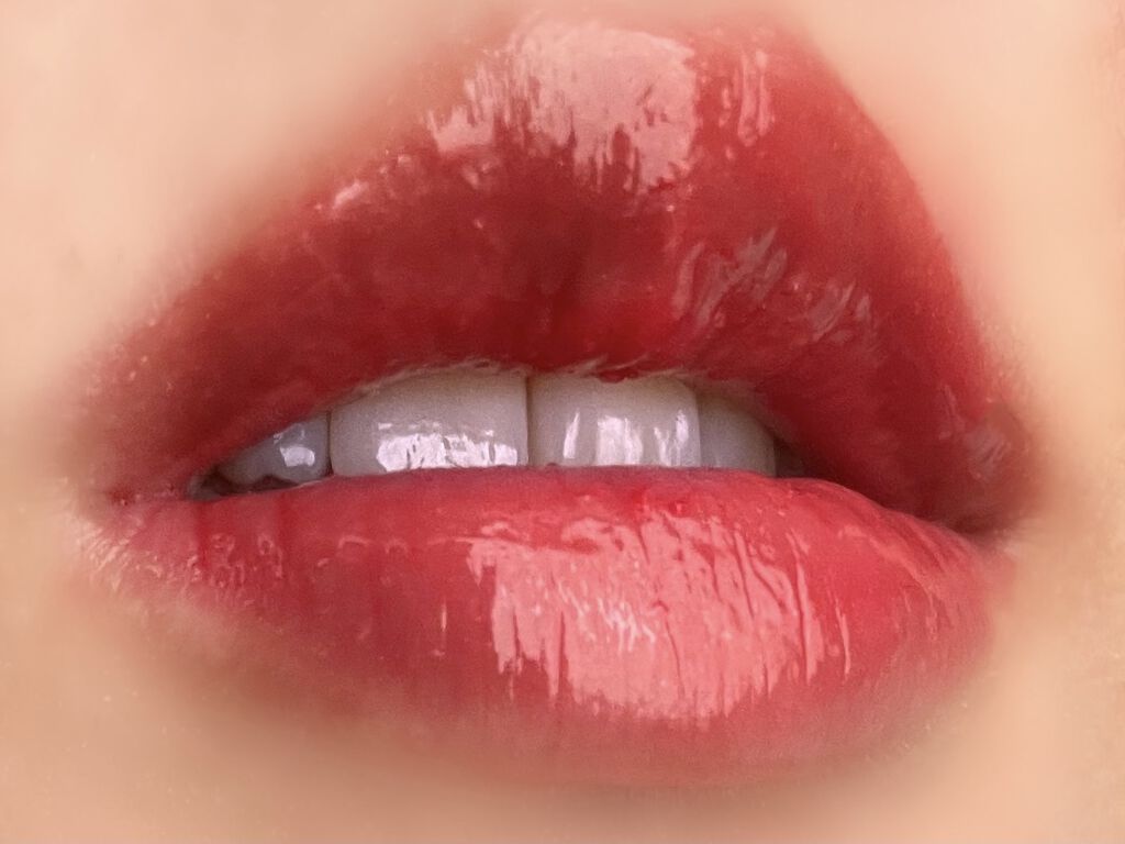 Dior　ディオール アディクト リップ マキシマイザー　022 💄
A’pieu　ジューシーパン ムースティント pk01💄

ディオールのマキシマイザー、ウルトラピンク
可愛いと思って買ったけど色づきが物足りなくてずっと使ってなくて