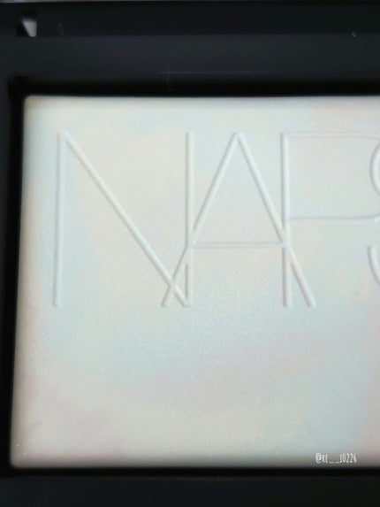 ライトリフレクティング プリズマティックパウダー/NARS/プレストパウダーを使ったクチコミ(2枚目)