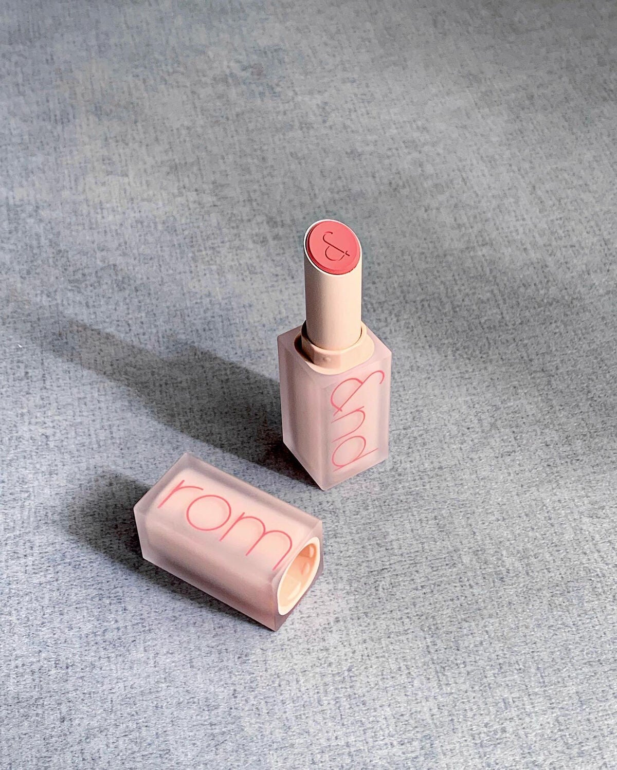 ゼロマットリップスティック/rom&nd/口紅を使ったクチコミ(2枚目)