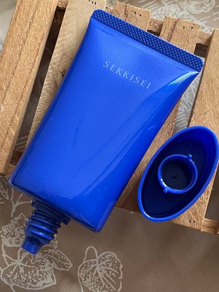 cherry on LIPS 「雪肌精クリアウェルネス UVエッセンスジェルを使ってみたよ😆雪..」(4枚目)