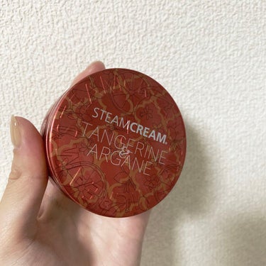 STEAMCREAM スチームクリーム タンジェリン＆アルガンのクチコミ「香りは冬の限定品のようです。
これの前はキュレルを使っていてそちらもすごく良かったのですが、た.....」（1枚目）