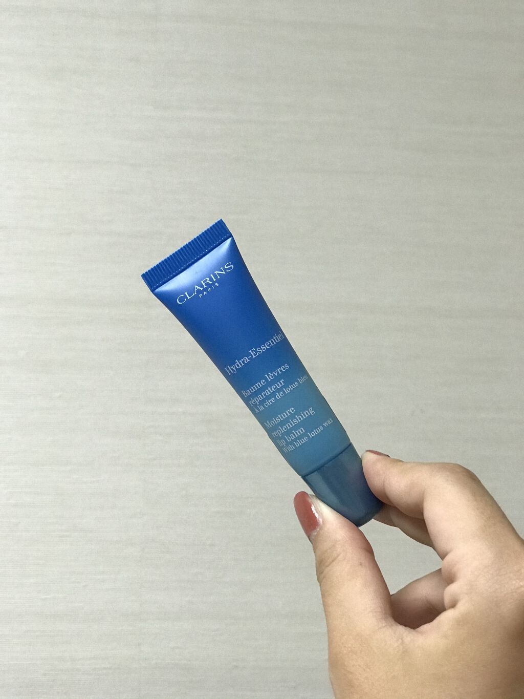 イドラ エッセンシャル モイスチャー リップ バーム/CLARINS/リップバームを使ったクチコミ（1枚目）