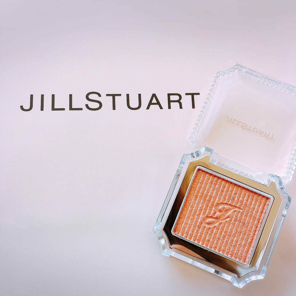 アイコニックルック アイシャドウ/JILL STUART/単色アイシャドウを使ったクチコミ(1枚目)