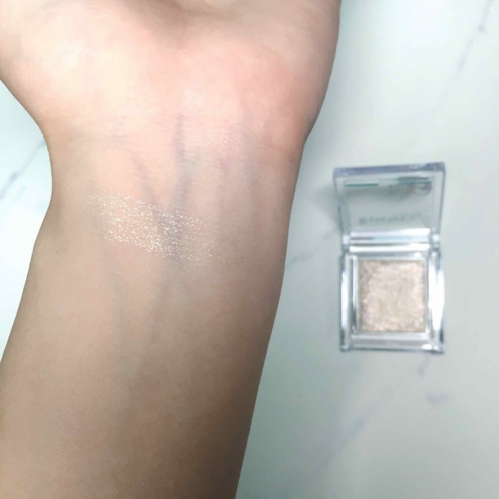 プリズム パウダーアイカラー/リンメル ロンドン/単色アイシャドウを使ったクチコミ(2枚目)