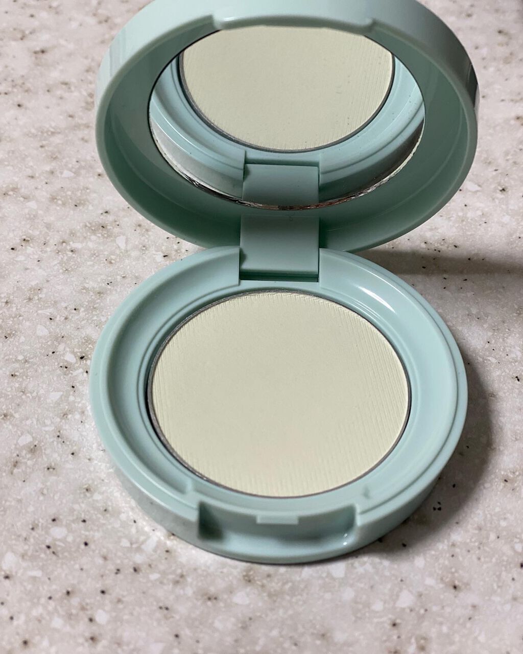 オイルコントロールパウダー＜医薬部外品＞/ファンケル/プレストパウダーを使ったクチコミ（3枚目）