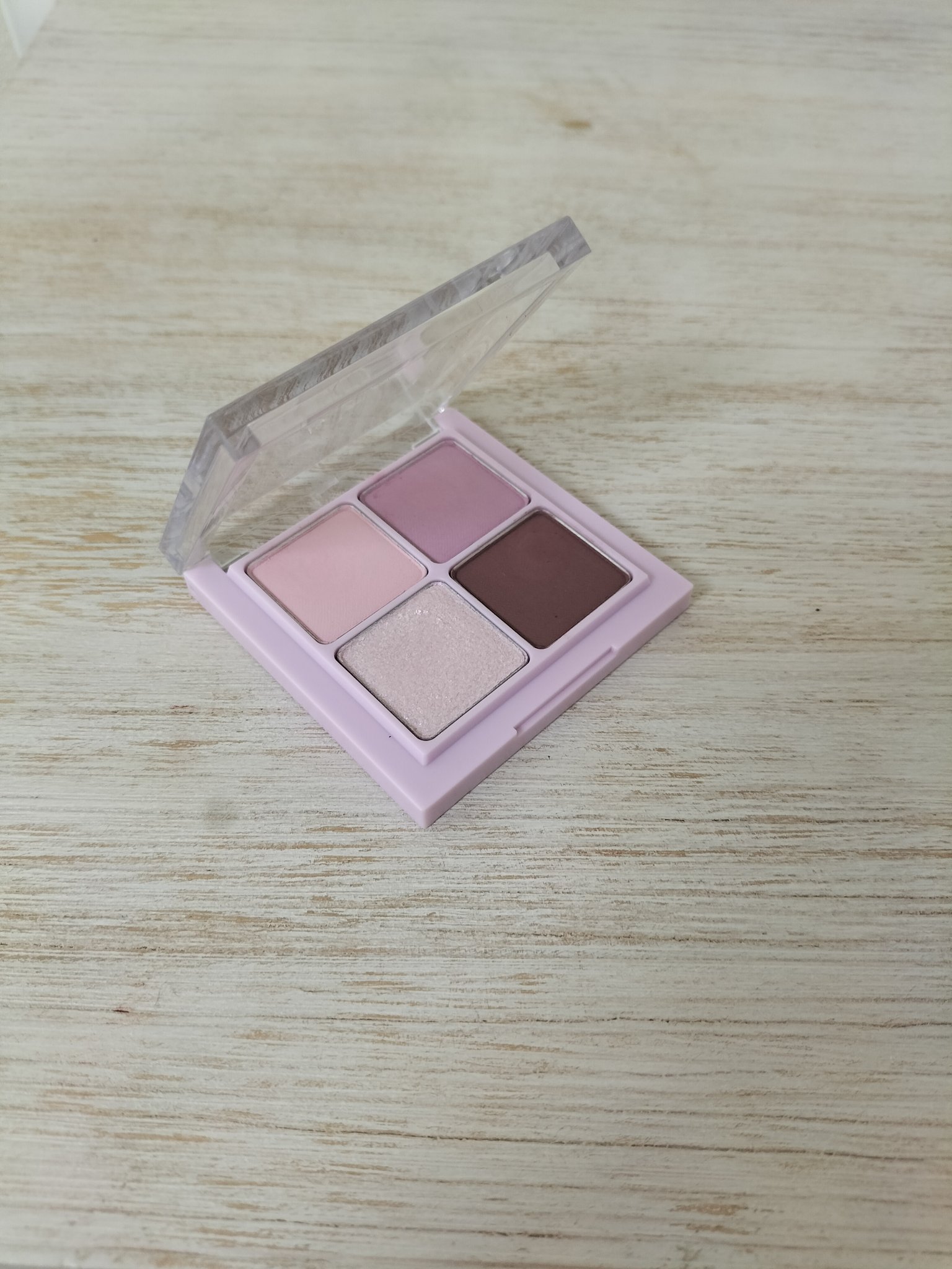 ベターザンアイズ ミルクシリーズ/rom&nd/アイシャドウパレットを使ったクチコミ（3枚目）