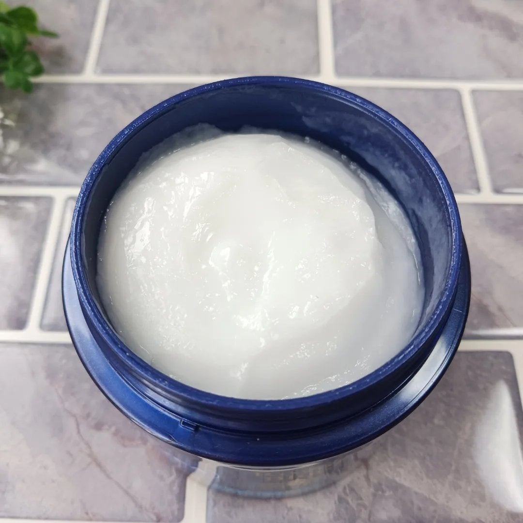 ニベア ロイヤルブルーボディクリーム うるおい密封ケア/ニベア/ボディクリームを使ったクチコミ(3枚目)