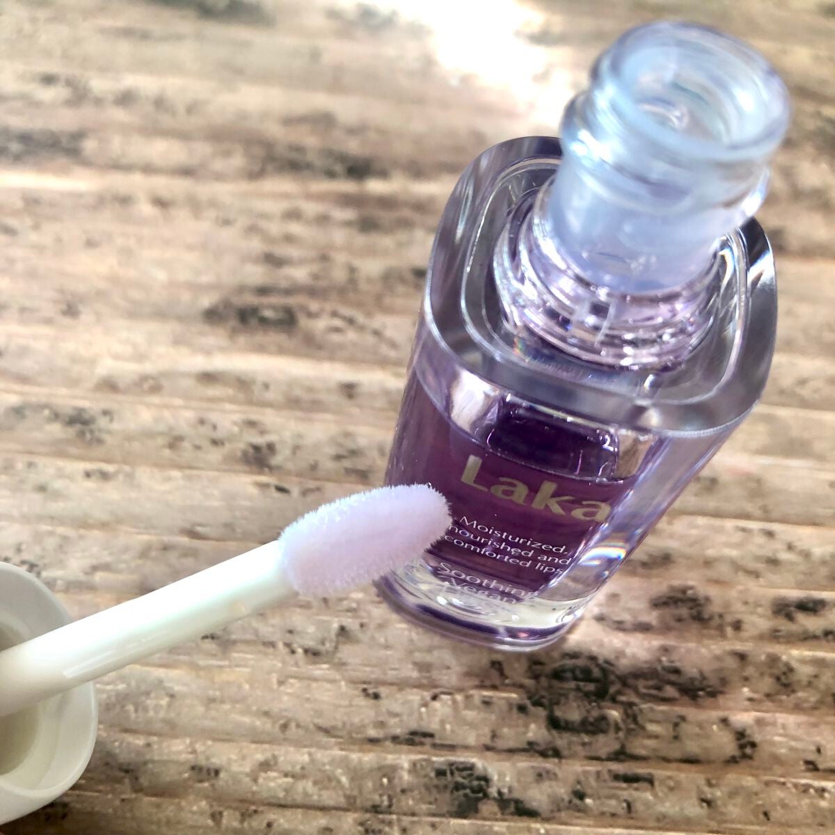 スージングヴィーガンリップオイル/Laka/リップオイルを使ったクチコミ(3枚目)