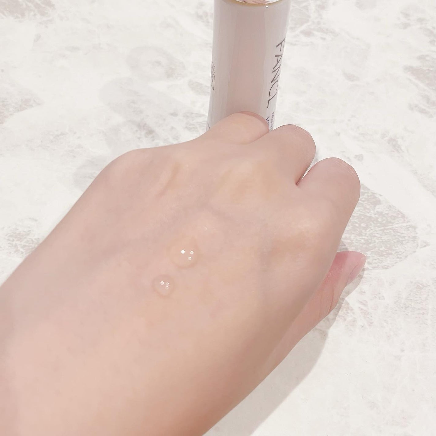 ブライトニング 化粧液 II しっとり<医薬部外品>/ファンケル/化粧水を使ったクチコミ(5枚目)