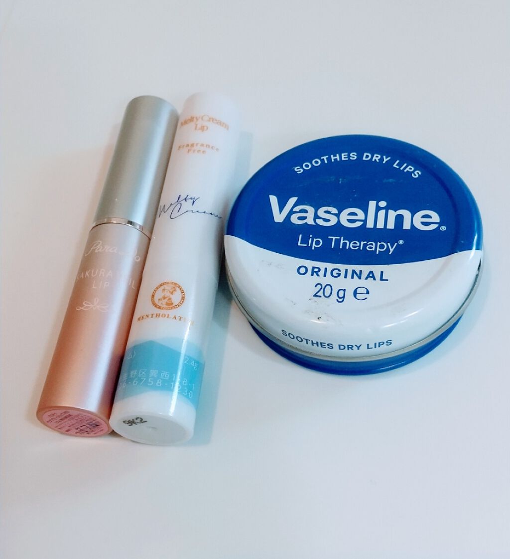 ヴァセリン リップ モイストシャイン オリジナル/ヴァセリン/リップバームを使ったクチコミ（1枚目）