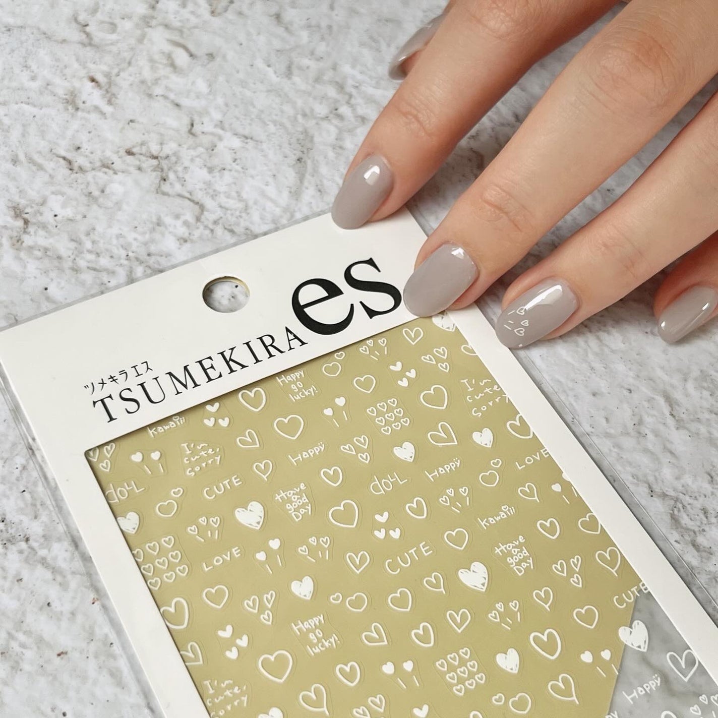 手書きハート 白/tsumekira/ネイルシールを使ったクチコミ(3枚目)