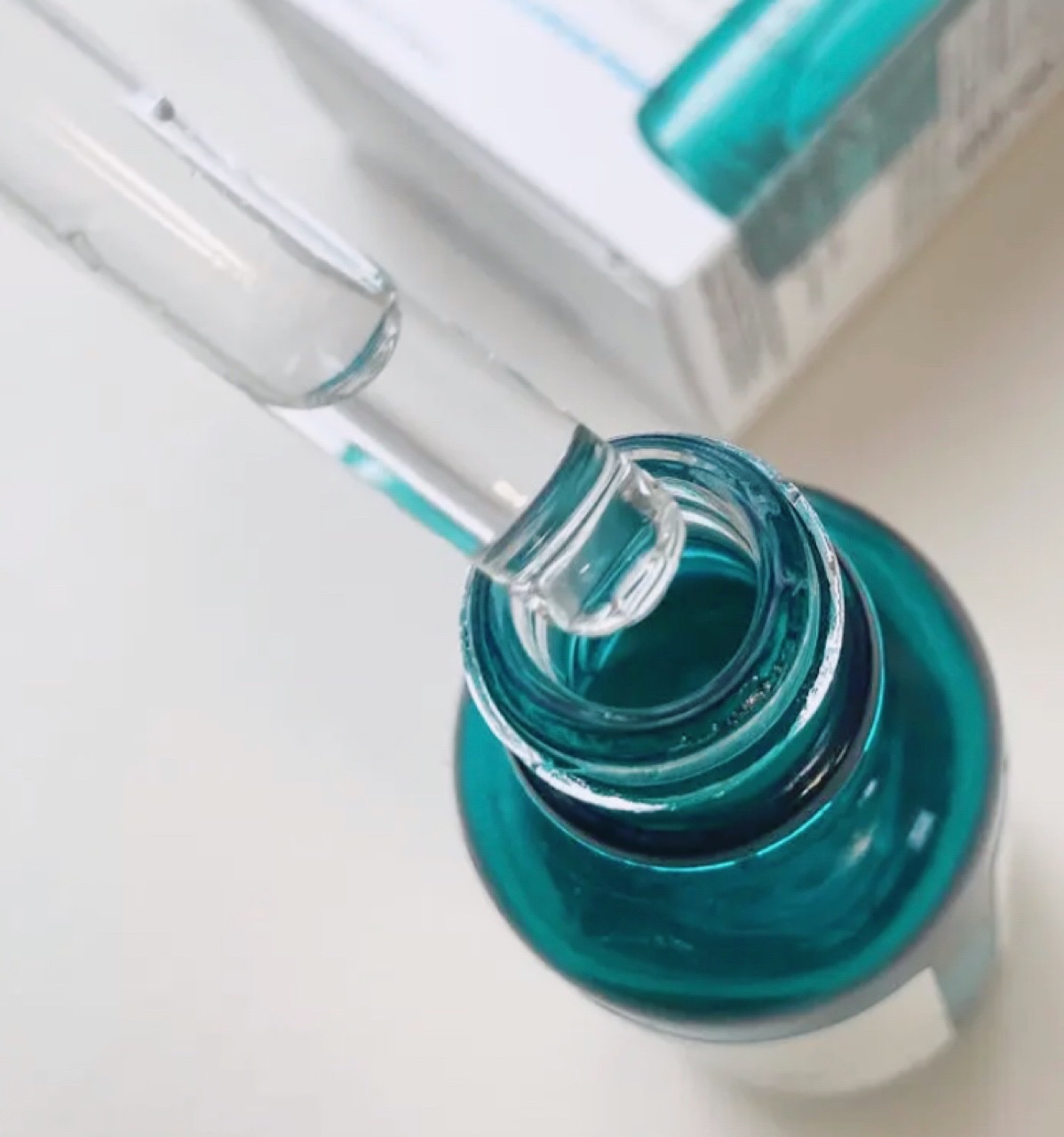 エファクラ ピールケア セラム/ラ ロッシュ ポゼ/美容液を使ったクチコミ（2枚目）