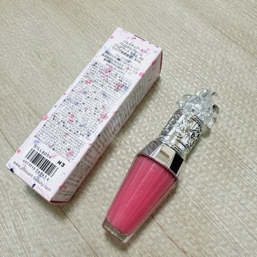 ジルスチュアート　クリスタルブルーム　リップブーケ セラム 04 carnation blush/JILL STUART/リップケア・リップクリームを使ったクチコミ（2枚目）