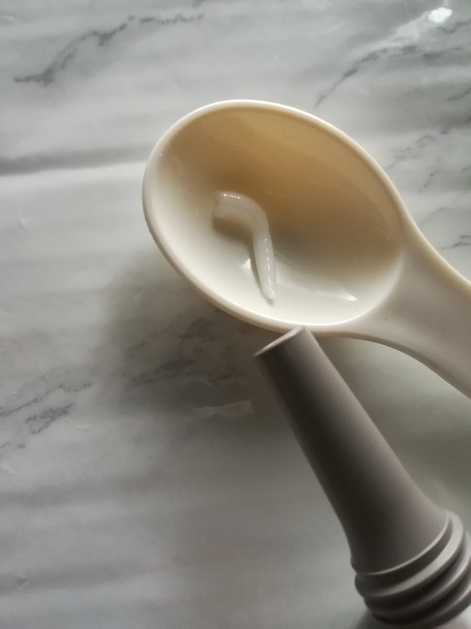 リフレッシュ マッサージクリーム/h&s/洗い流すヘアトリートメントを使ったクチコミ（1枚目）