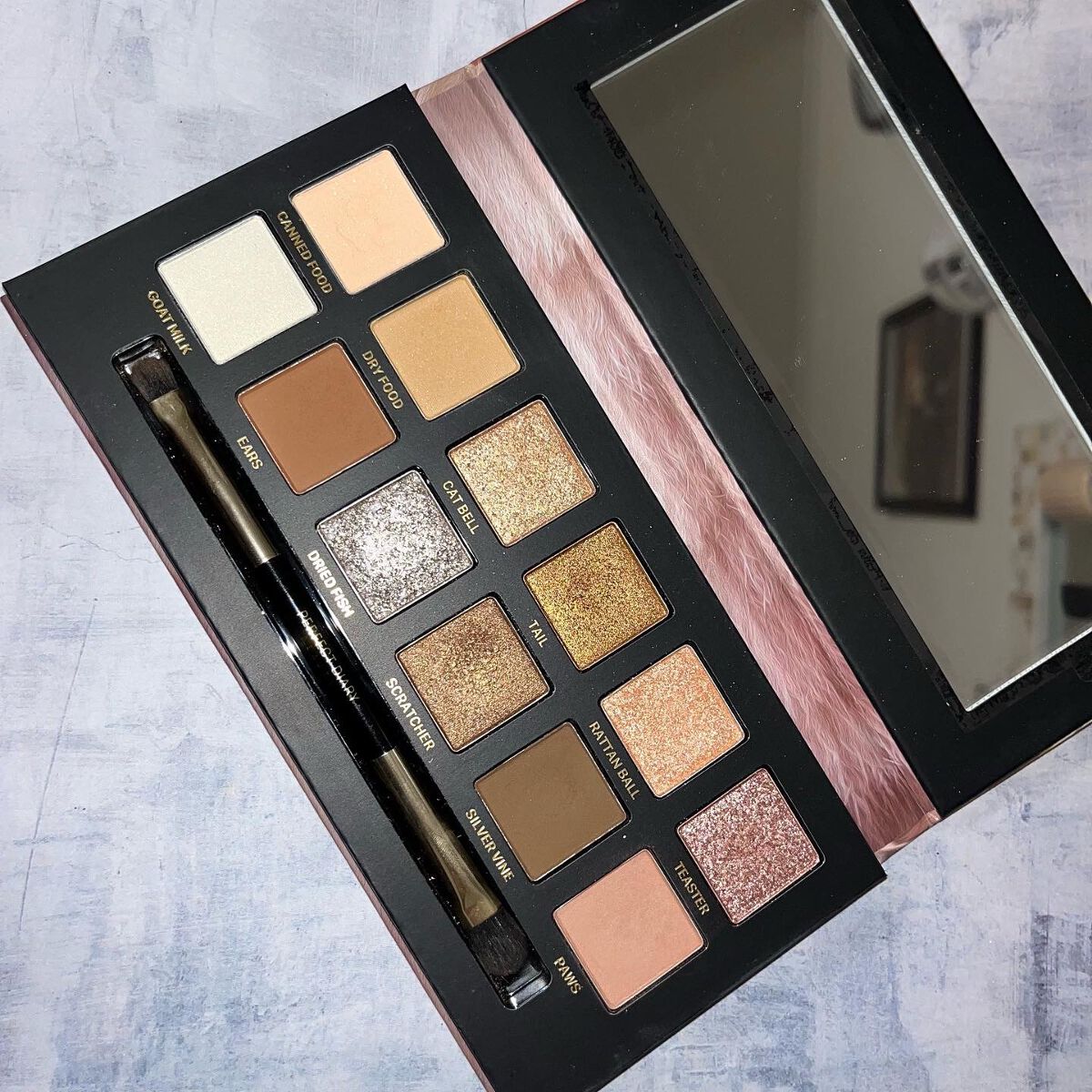 エクスプローラ12色 動物アイシャドウパレット/PERFECT DIARY/アイシャドウパレットを使ったクチコミ（2枚目）