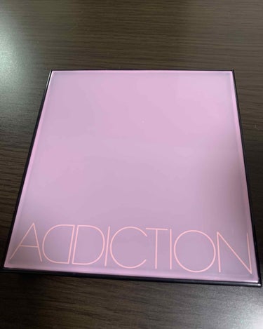 コンパクト アディクション シノワズリ/ADDICTION/アイシャドウパレットを使ったクチコミ（2枚目）