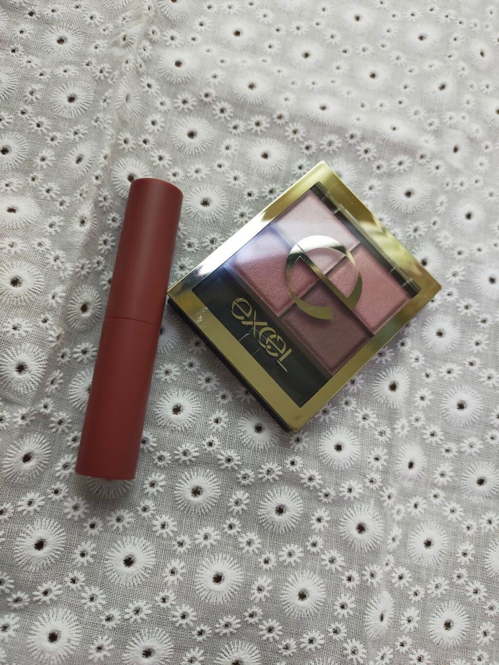 スキニーリッチシャドウ/excel/アイシャドウパレットを使ったクチコミ（2枚目）