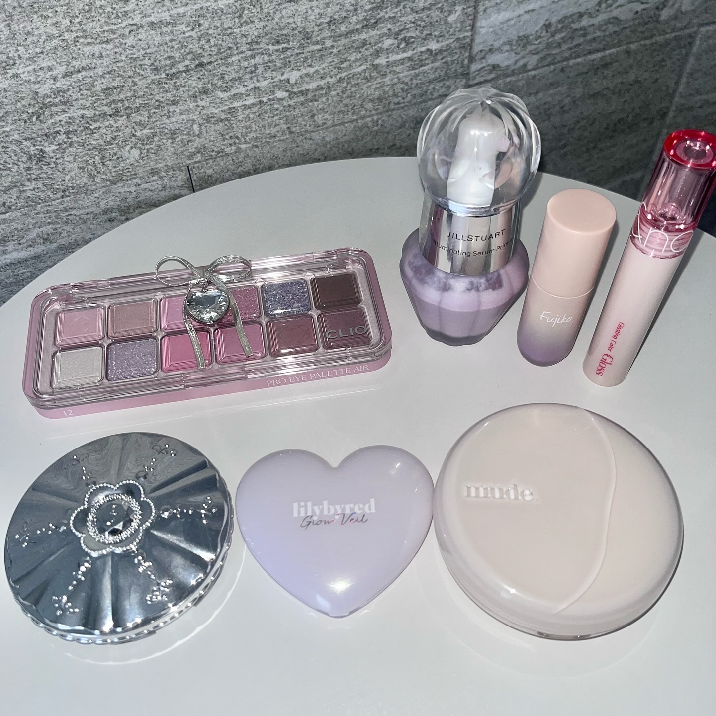 ラヴビーム グロウヴェール/lilybyred/パウダーハイライトを使ったクチコミ（2枚目）