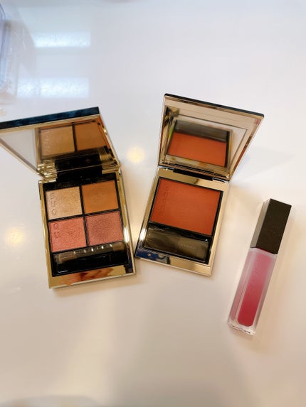 シグニチャー カラー アイズ/SUQQU/アイシャドウパレットを使ったクチコミ(3枚目)