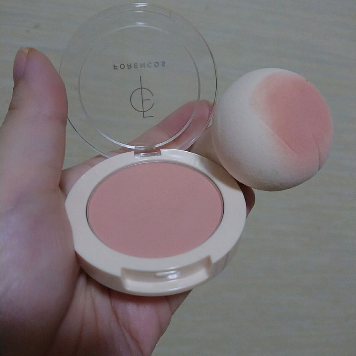 ベアブラッシャー パフ付き/フォレンコス/パウダーチークを使ったクチコミ（1枚目）