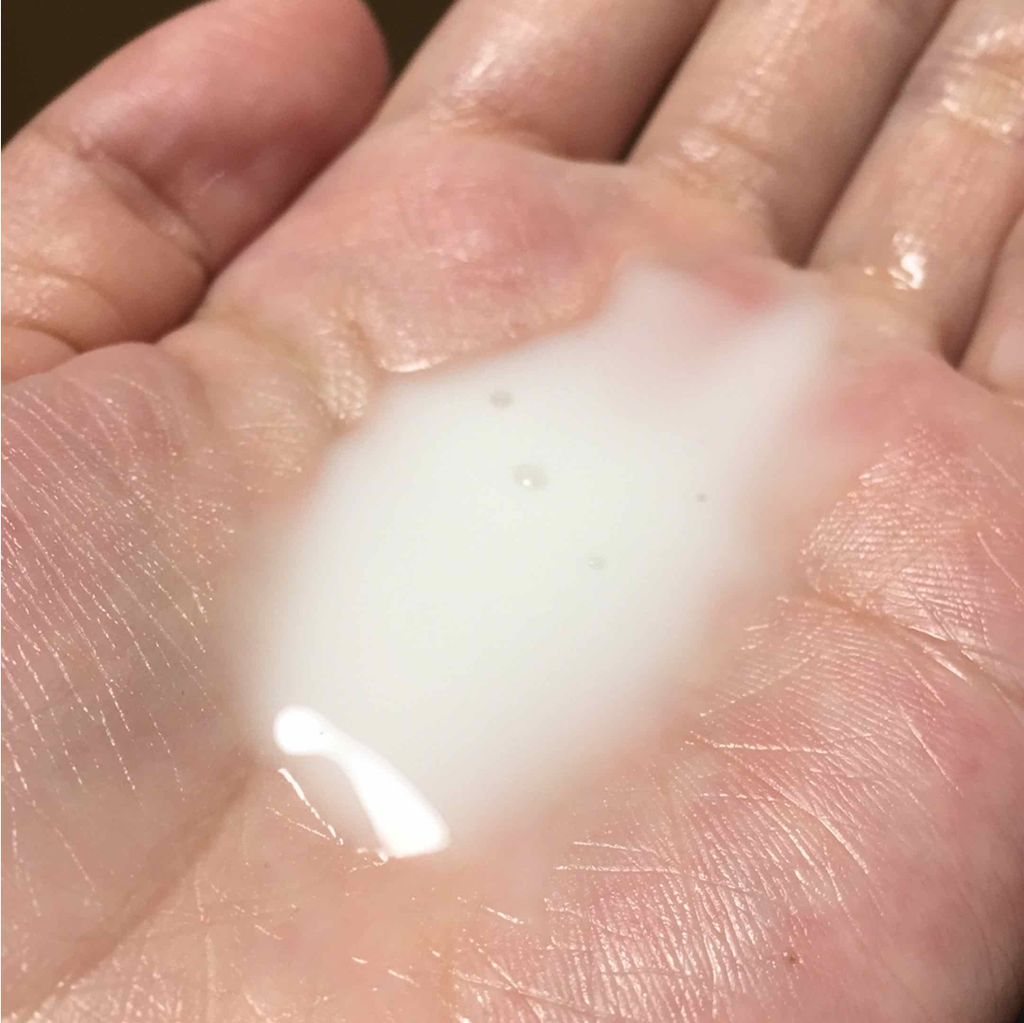 エリクシール シュペリエル リフトモイスト エマルジョン W I/エリクシール/乳液を使ったクチコミ（3枚目）