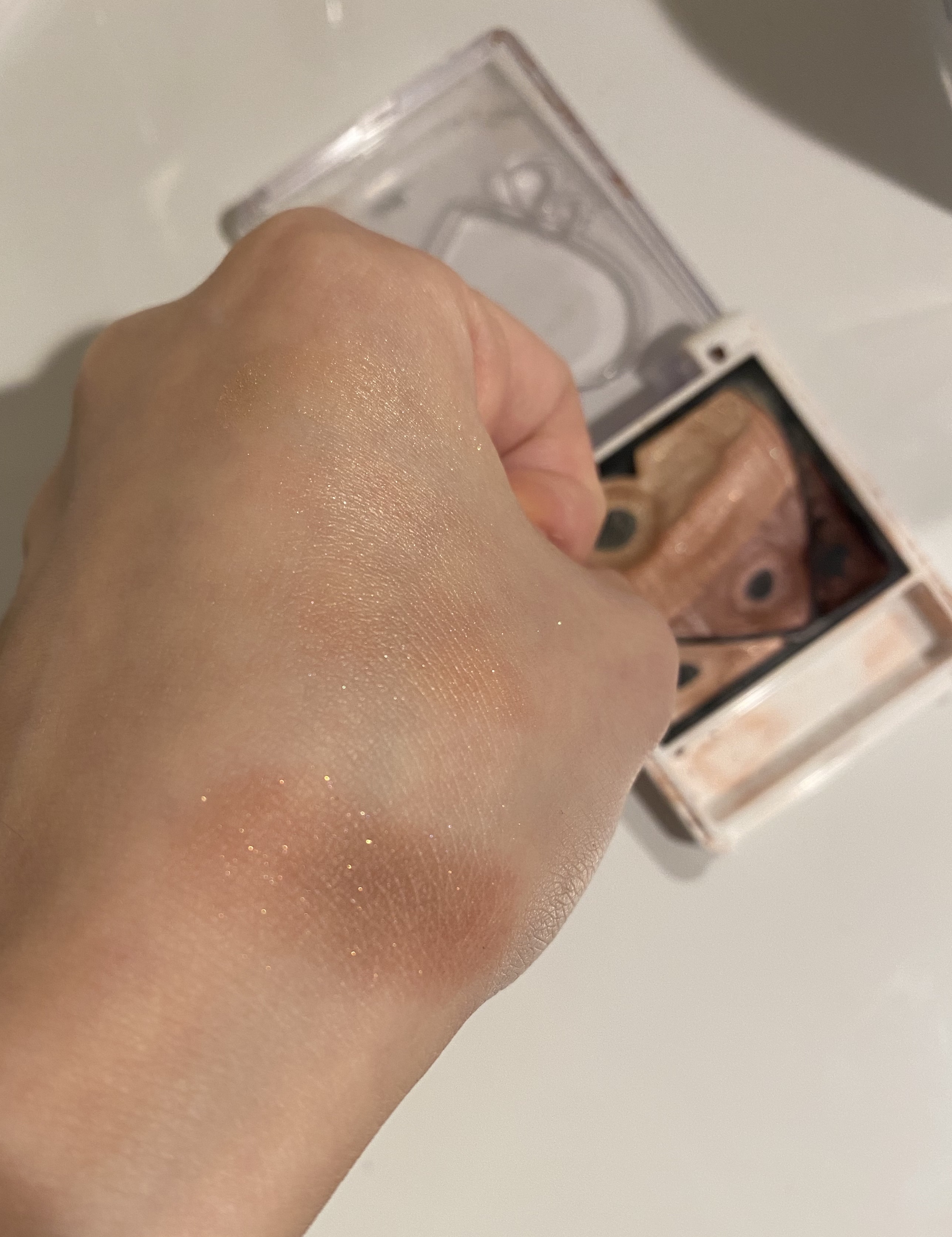 ヌーディーグラデアイズ PK351/インテグレート/アイシャドウパレットを使ったクチコミ（2枚目）