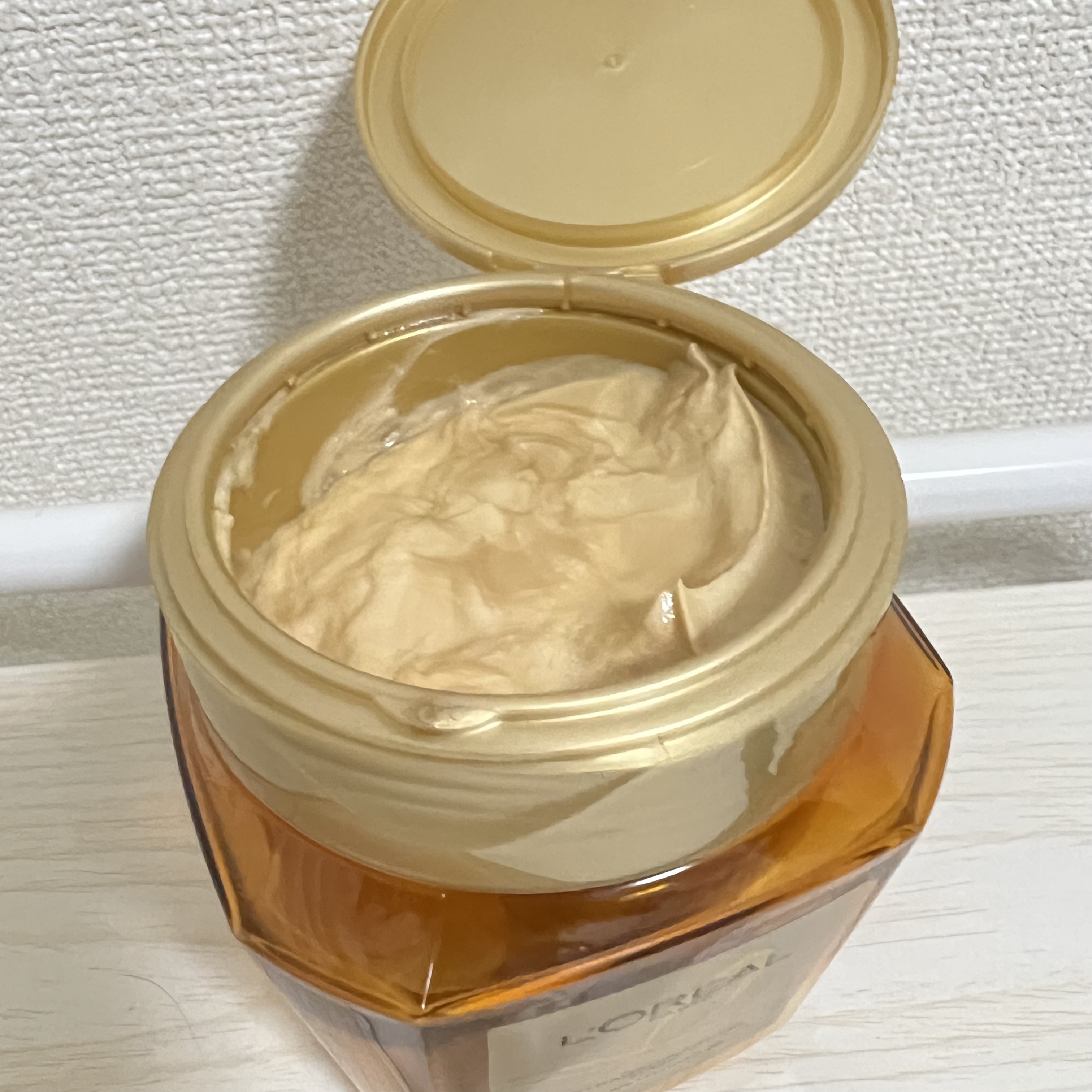 エクストラオーディナリー オイル ヘアマスク/ロレアル パリ/ヘアマスク・ヘアパックを使ったクチコミ（2枚目）