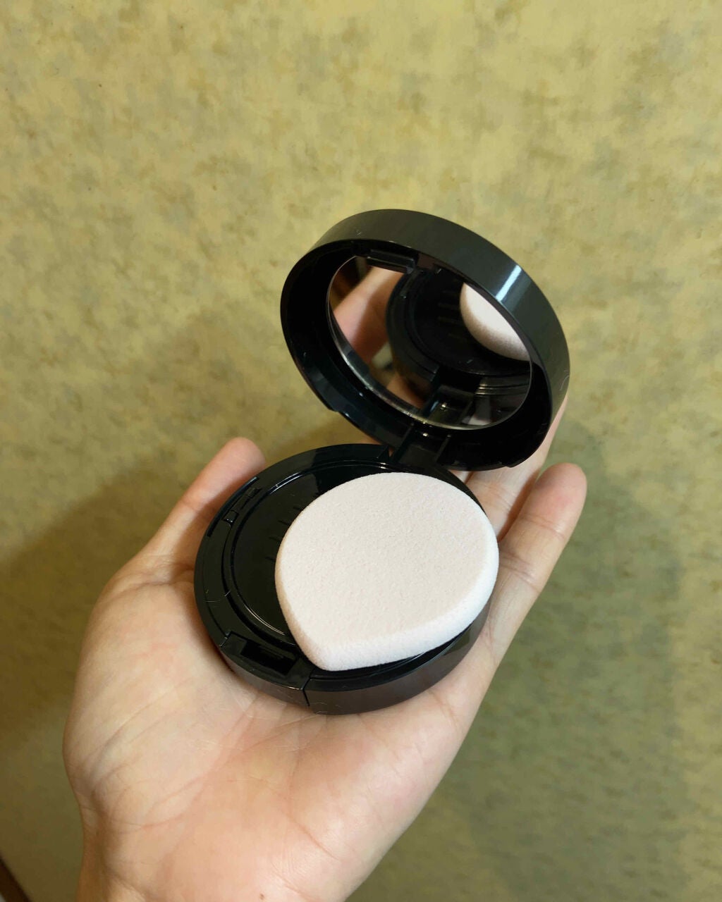 モイスチャーロゼファンデーションUV/コフレドール/クリーム・エマルジョンファンデーションを使ったクチコミ(3枚目)