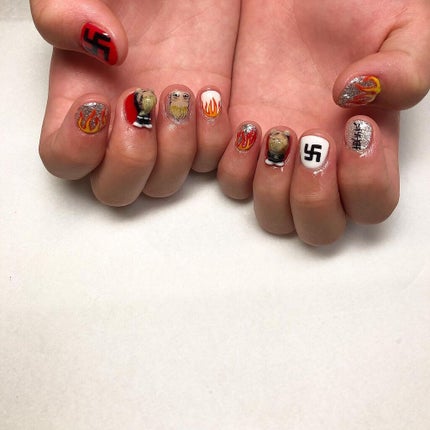 cst on LIPS 「#キッズネイル#子供#小学生#卒業式#入学式#夏休み#冬休み💅..」(3枚目)