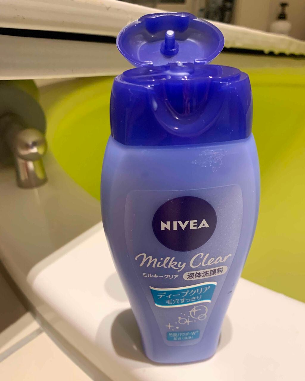 S on LIPS 「ニベア ミルキークリア洗顔料 ディープクリア毛穴汚れも 泡で吸..」(1枚目)