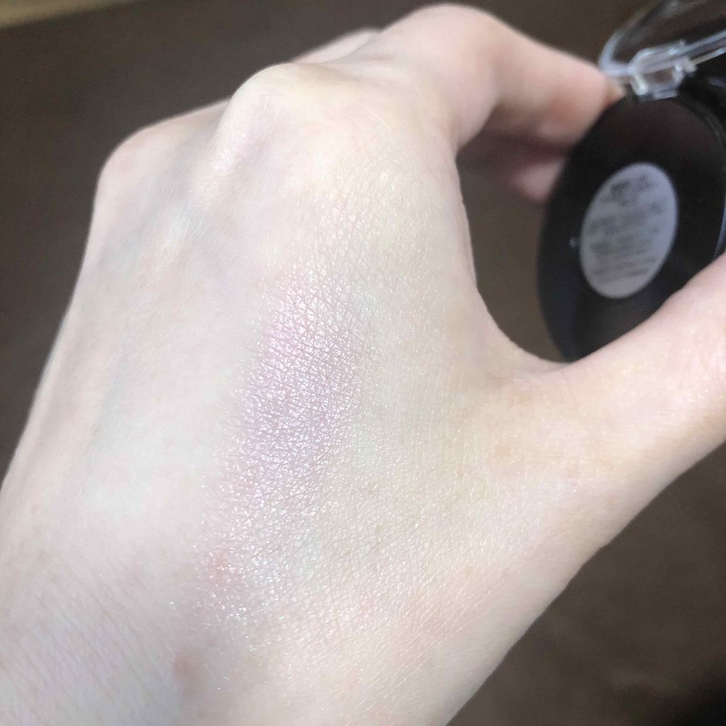 UR GLAM EYE & CHEEK COLOR/U R GLAM/単色アイシャドウを使ったクチコミ(3枚目)