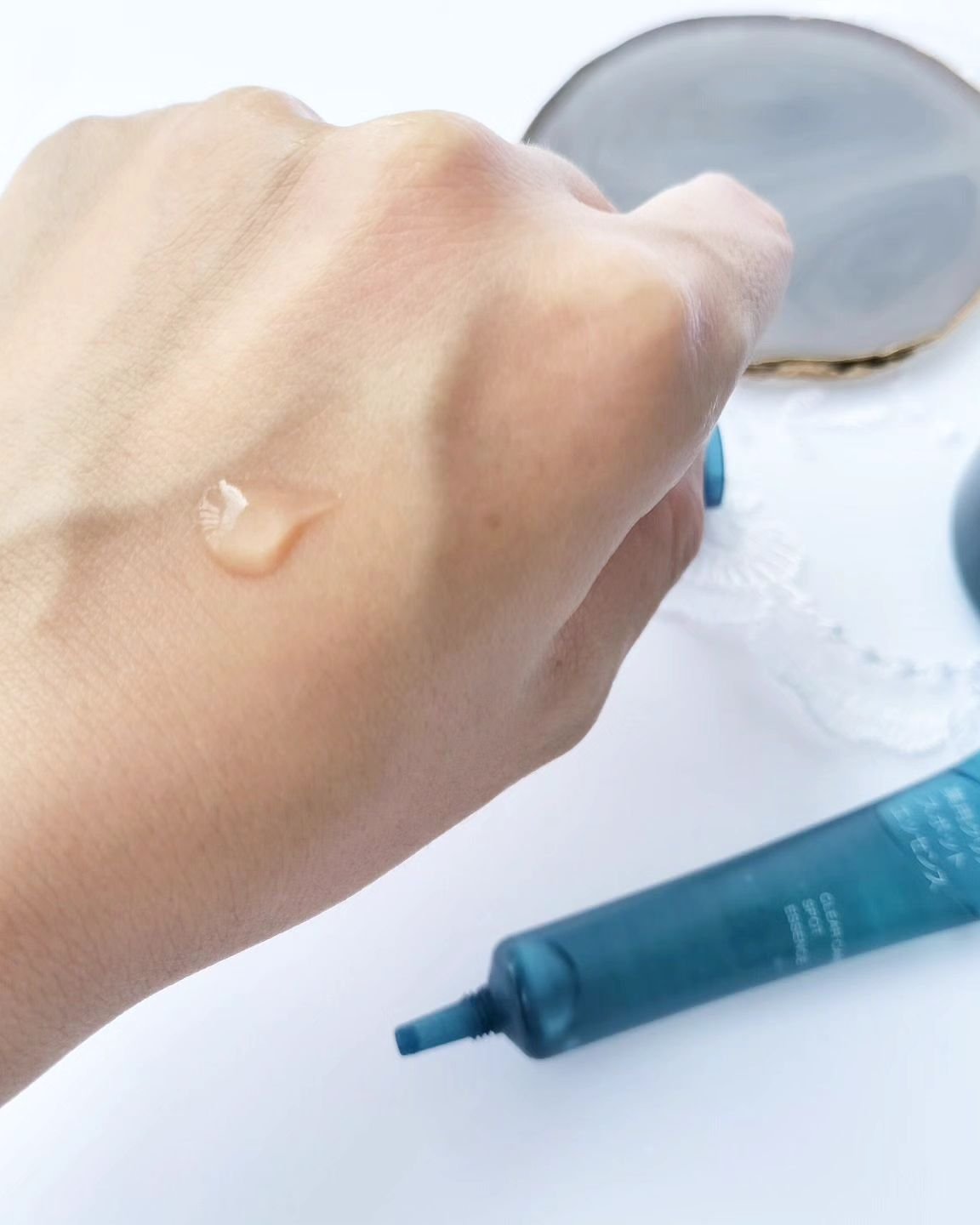 薬用クリアケアスポットエッセンス/無印良品/美容液を使ったクチコミ（3枚目）