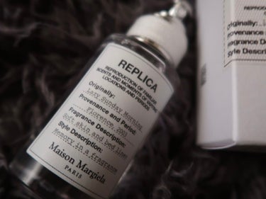 レプリカ レイジー・サンデーモーニング オードトワレ 30ml/MAISON MARTIN MARGIELA PARFUMS/香水(レディース)を使ったクチコミ（2枚目）