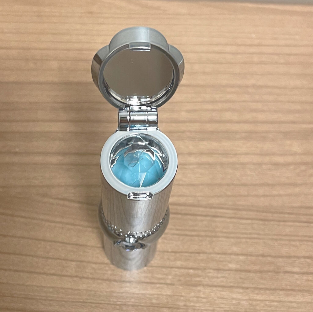 サムシングピュアブルー リップグロウ セラムバーム/JILL STUART/リップバームを使ったクチコミ（3枚目）