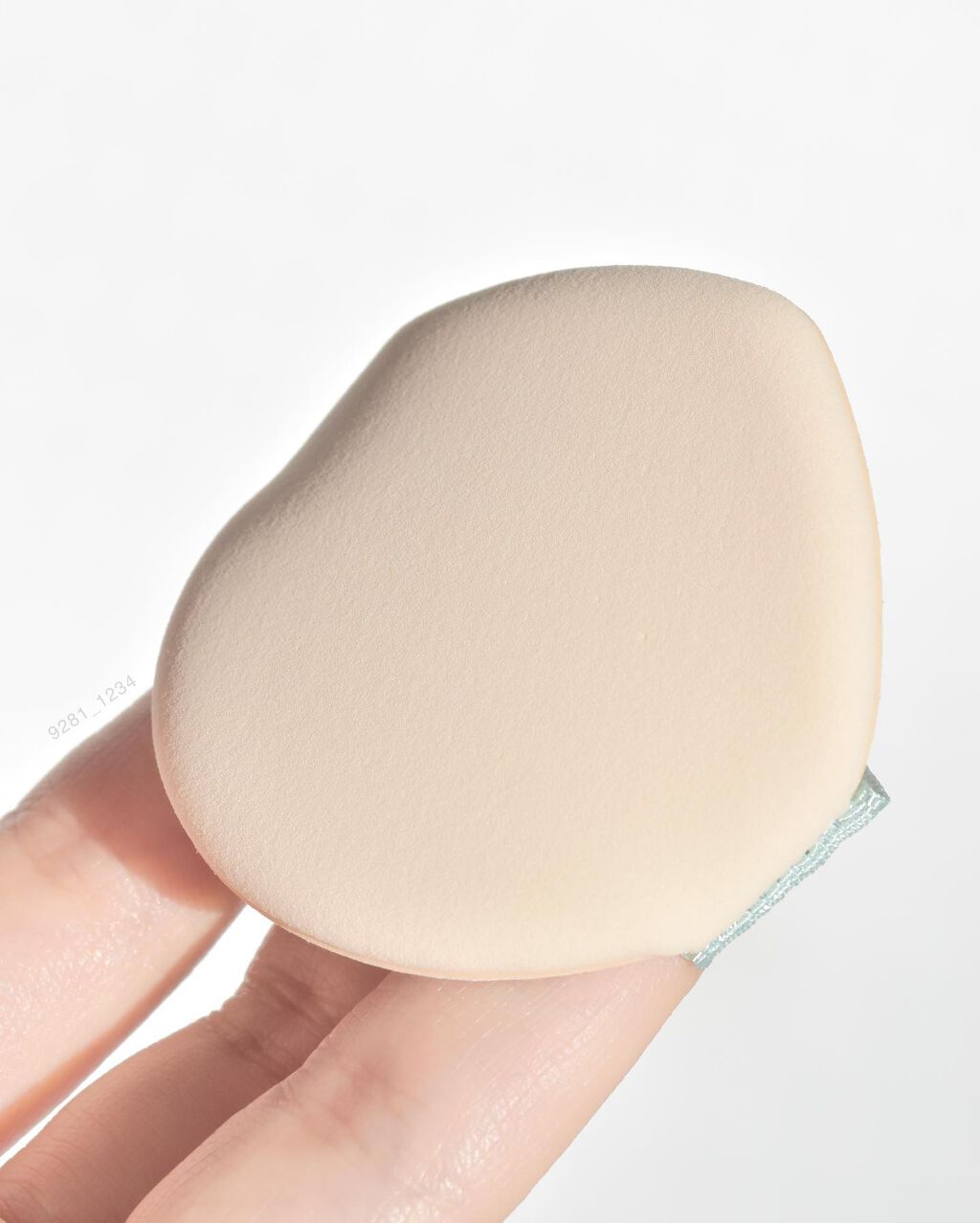 ピュアカーミングシカ クッションファンデーション/BY ECOM/クッションファンデーションを使ったクチコミ(6枚目)