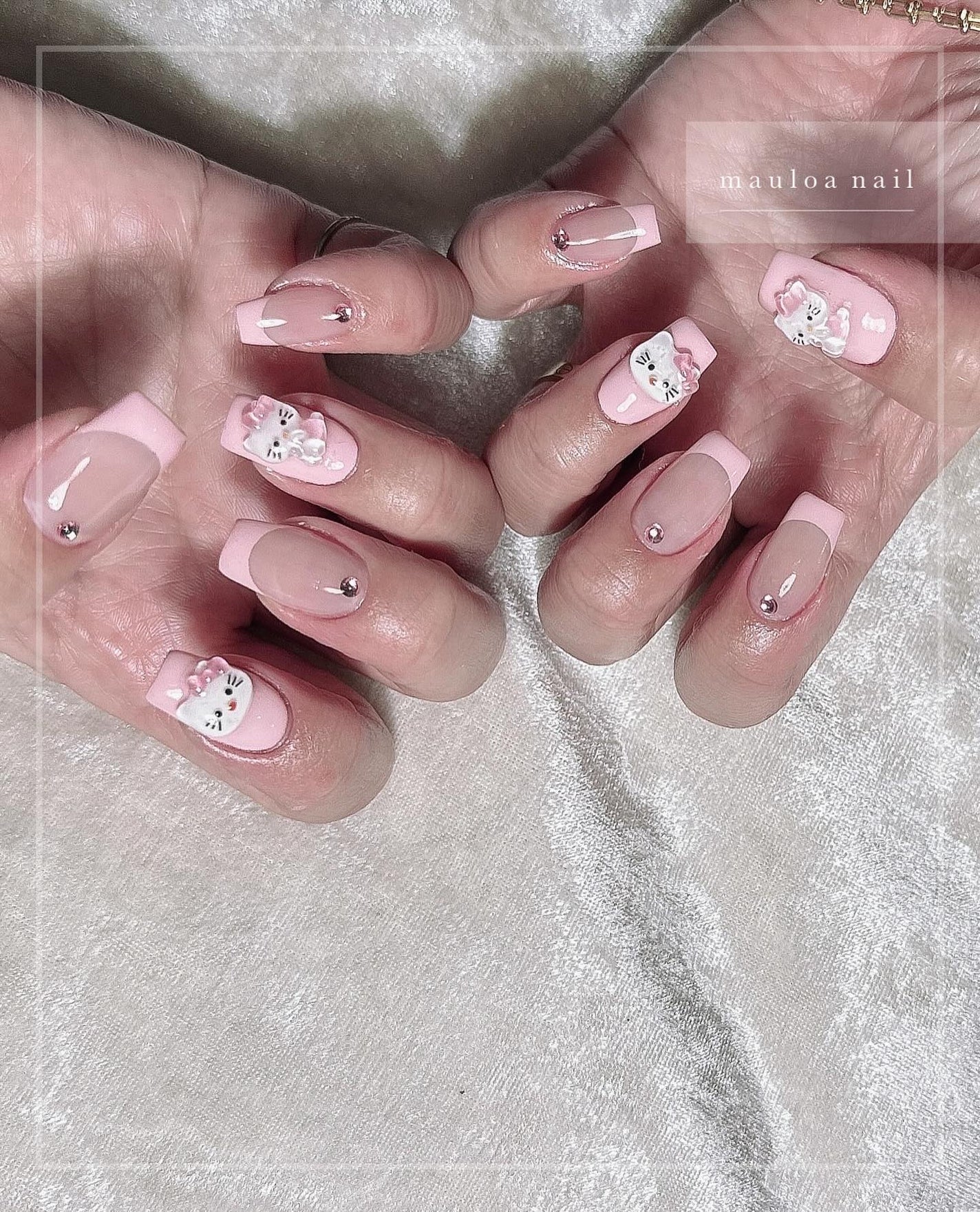 mauloa_nail on LIPS 「・ キティちゃん🎀🩷・ネイルやり方動画fantistにて多数更..」(1枚目)