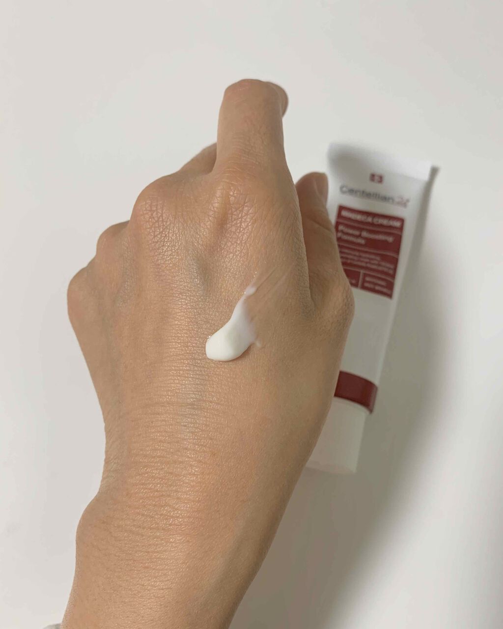 マデカクリーム/センテリアン24/フェイスクリームを使ったクチコミ（2枚目）