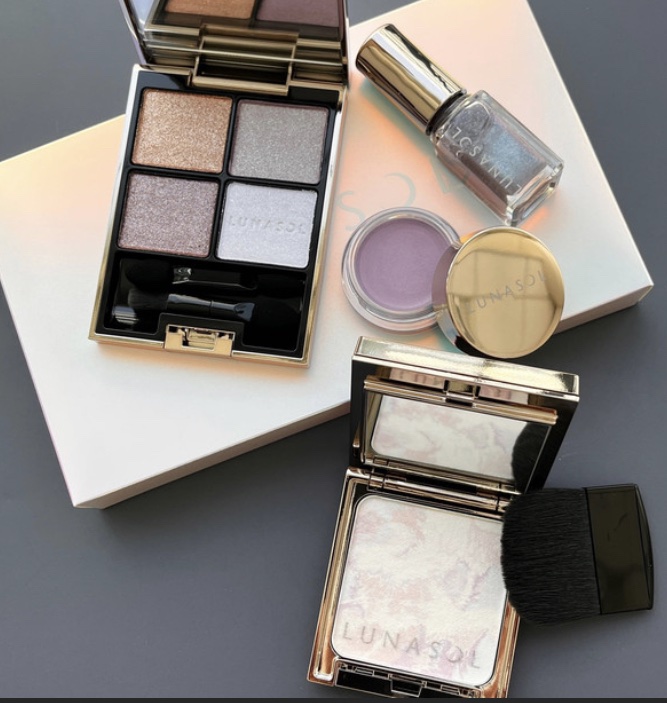 ステラドリームコフレ ｜LUNASOL他、1商品を使った口コミ