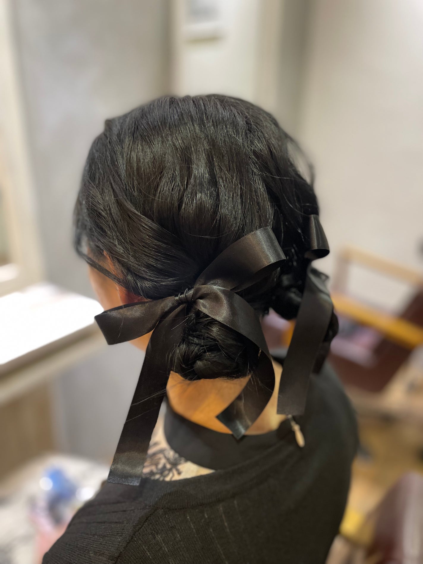 田中みづき on LIPS 「💐お呼ばれリボンアレンジ🎀...『#柔らかい質感に見せてくれる..」(1枚目)