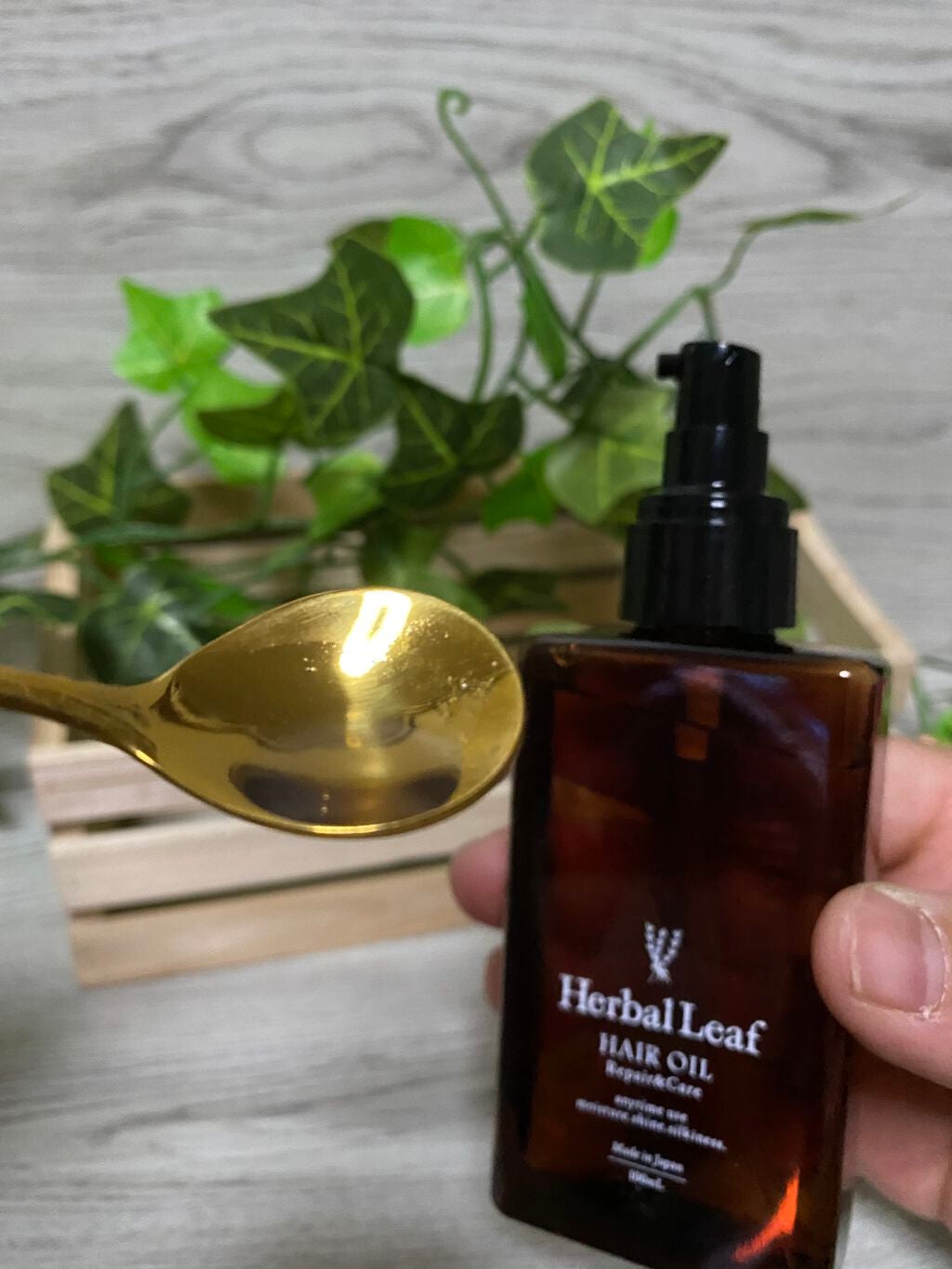 オーガニックヘアオイル フレッシュティーの香り/ハーバルリーフ/ヘアオイルを使ったクチコミ(5枚目)