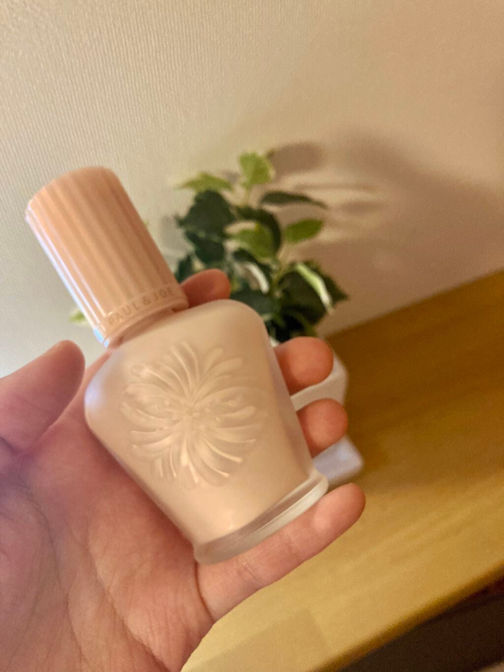 モイスチュアライジング ファンデーション プライマー/PAUL & JOE BEAUTE/化粧下地を使ったクチコミ(1枚目)