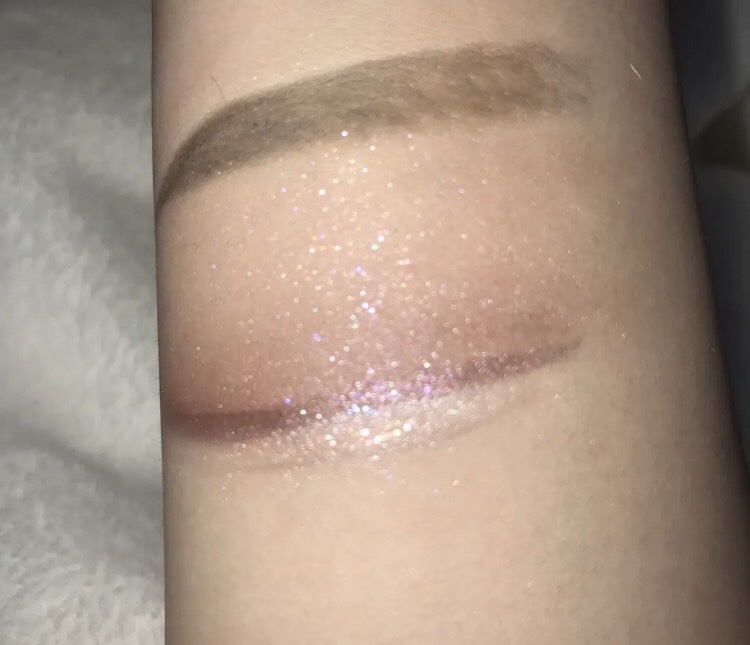 グリッタープリズム シャドウ/MISSHA/グリッターを使ったクチコミ（3枚目）